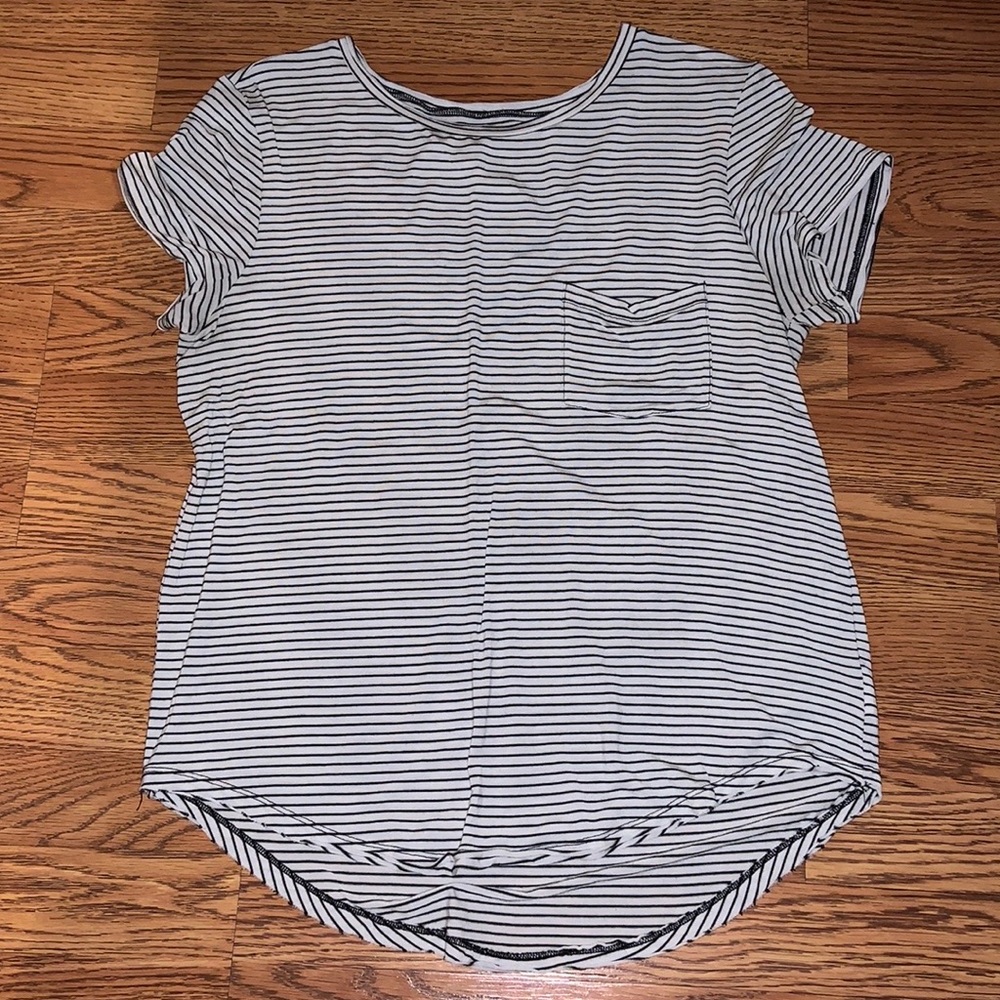 American Eagle Stripped Shirt